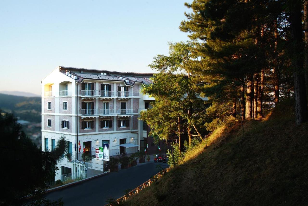 Hotel Duchessa Della Sila San Giovanni in Fiore Exterior foto